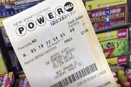 Giải độc đắc Powerball Mỹ bất ngờ tăng vọt lên 440 triệu USD