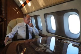 Choáng ngợp với nội thất dát vàng trong chuyên cơ của ông Putin