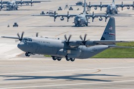 C-130 "ngựa thồ" không tuổi của Không quân Mỹ