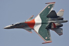 Tiêm kích Su-30MKI Ấn Độ lại xuất kích bắn hạ máy bay Pakistan