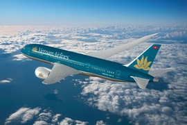 Máy bay Vietnam Airlines "rơi tự do" 122 mét