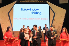 Eurowindow Holding đạt Danh hiệu Top 10 Thương hiệu, Nhãn hiệu danh tiếng Việt Nam 2019