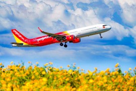 Trở lại với bầu trời, Vietjet miễn phí xét nghiệm Covid-19 cho tất cả khách hàng khởi hành từ TP.HCM