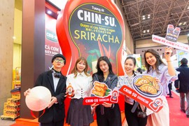 Tương ớt Chinsu Sriracha vừa ra mắt đã “dậy sóng” ở Nhật Bản