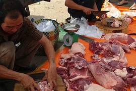 "100.000 đồng 3 kg thịt heo là chuyện không thể tưởng tượng được"