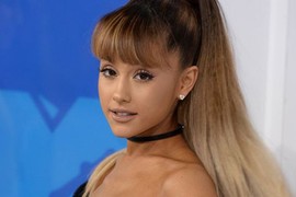 Cục NTBD hỏa tốc yêu cầu Sở VHTT giải trình về Ariana Grande