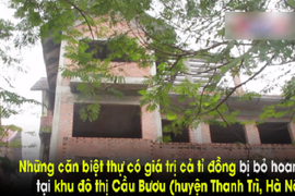 Video: Bóng người bí ẩn trong dãy nhà hoang giữa Hà Nội