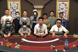 Nên tạm dừng có thời hạn trò chơi bài lá Poker