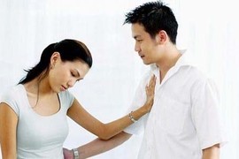 Hành động gây sốc của thanh niên khi thấy tai nạn tàu hỏa