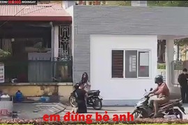 Nam thanh niên quỳ gối ôm chân bạn gái năn nỉ gây xôn xao MXH