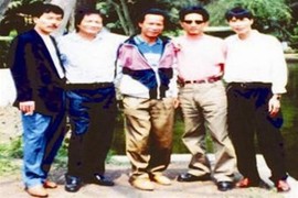 Năm Cam (kỳ 6): Giăng ‘đạn bọc đường’ hạ gục quan chức