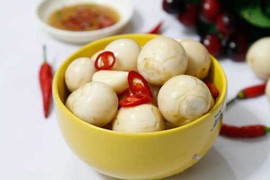 4 kiểu sau người không nên ăn cà muối