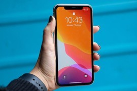 Những “dế” chính hãng có giá tốt, đáng mua trước khi iPhone 12 ra mắt