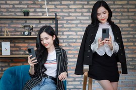 Top 5 smartphone “mạnh” hơn cả Laptop