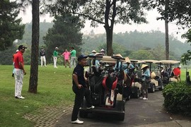 “Tắc đường” tại sân golf Đại Lải: Giữa dịch vẫn phải chơi mới là tay chơi?