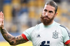 Cuộc điện thoại khiến Sergio Ramos tuyên bố từ giã sự nghiệp quốc tế