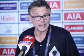 HLV Philippe Troussier: U22 Việt Nam sẽ giành HCV SEA Games