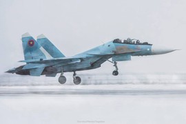 "Cháy nhà ra mặt chuột": Armenia có Su-30SM nhưng không có tên lửa