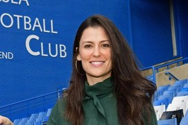 Marina Granovskaia của Chelsea bị đòi nợ kiểu xã hội đen