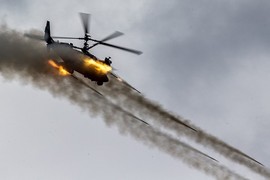 Trực thăng Ka-52 hoàn toàn "không có cửa" khi đối đầu Apache?