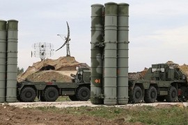 Nga vừa khai hóa tên lửa phòng không S-400 bắn hạ F-16 Israel tấn công Syria? 