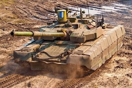 Mỹ bất ngờ mua loạt xe tăng T-72, T-80UD và T-84 Oplot của Ukraine: Mục đích là gì? 