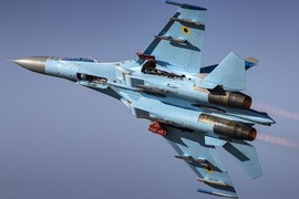 Su-35 "tạt đầu" máy bay Mỹ: Nga đã quên bài học từ quá khứ?