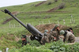 Xung đột Armenia - Azerbaijan, quân đội Nga lo lắng vì sợ mất "sân sau" 