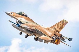 F-16 Israel tấn công kiểu mới cực thông minh khiến phòng không Nga-Syria bất lực 