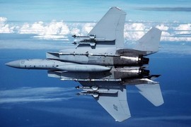 F-15 Eagle đối đầu MiG-25 Foxbat: "Đại bàng" Mỹ chiến thắng tuyệt đối