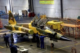 Khó tìm ra khác biệt giữa tiêm kích Kowsar Iran so với F-5 Tiger