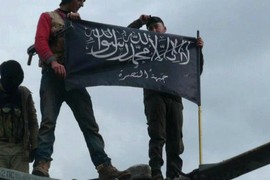 Phiến quân IS đánh nhau với khủng bố al-Qaeda tại Syria