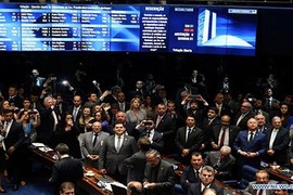 Toàn cảnh phiên luận tội Tổng thống Brazil Dilma Rousseff