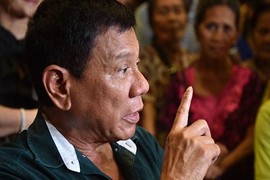 Lý do ông Duterte dồn dập “nã pháo” vào quan hệ Mỹ-Phi