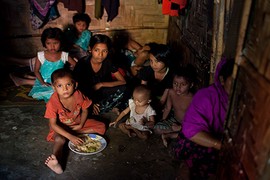 Người tị nạn Rohingya: Myanmar "đẩy ra", Bangladesh "đẩy vào"