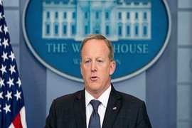 Vì sao Thư ký báo chí Nhà Trắng Sean Spicer từ chức?