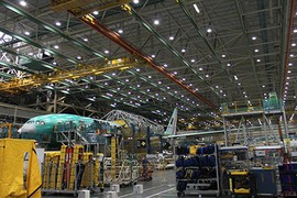 Đột nhập nhà máy sản xuất Boeing lớn nhất thế giới