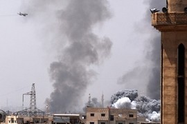 Ảnh: Chiến đấu cơ Syria phá nát căn cứ IS ở Nam Damascus