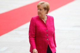 Thủ tướng Merkel đau đầu tìm giải pháp tránh chính phủ Đức đổ vỡ