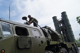 Serbia muốn mua tổ hợp phòng không S-300PMU-2 giống Việt Nam