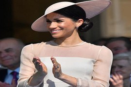 Công nương Meghan Markle lọt top người nổi tiếng ăn mặc đẹp nhất năm