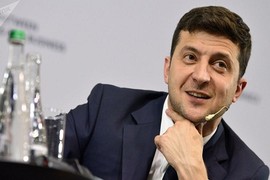 Đoàn xe của Tổng thống Ukraine Zelensky gặp tai nạn