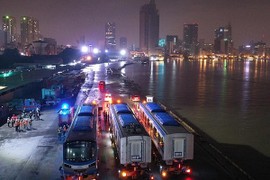 Tàu metro số 1 về đến depot Long Bình