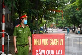 Hà Nội khẩn tìm người đến chợ Đồng Xuân, cà phê liên quan F0