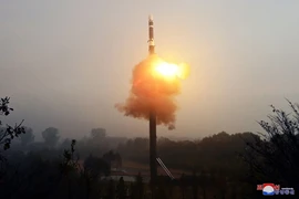 Triều Tiên tuyên bố thử thành công ICBM mới, các nước phản ứng sao?