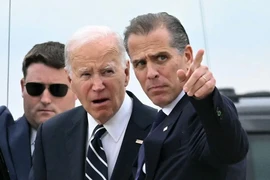 Tổng thống Biden ân xá cho con trai