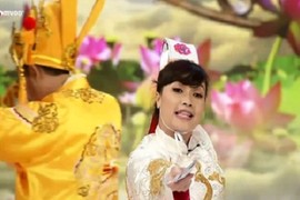 Táo Y tế cover "Con bướm xuân" siêu hài 