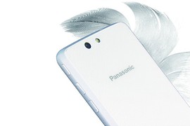 Cận cảnh smartphone 64-bit giá “ngon” của Panasonic