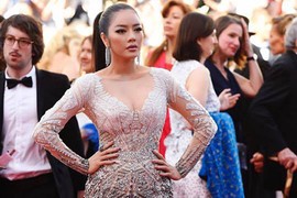 Lý Nhã Kỳ “tố” bị mạo danh lấy vé dự bế mạc Cannes 2017