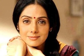 Chân dung minh tinh Bollywood nổi tiếng mọi thời đại đột ngột qua đời